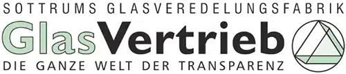 Logo der Firma GlasVertrieb in grüner und schwarzer Schrift, rechts ein Kreis mit grünem Prisma